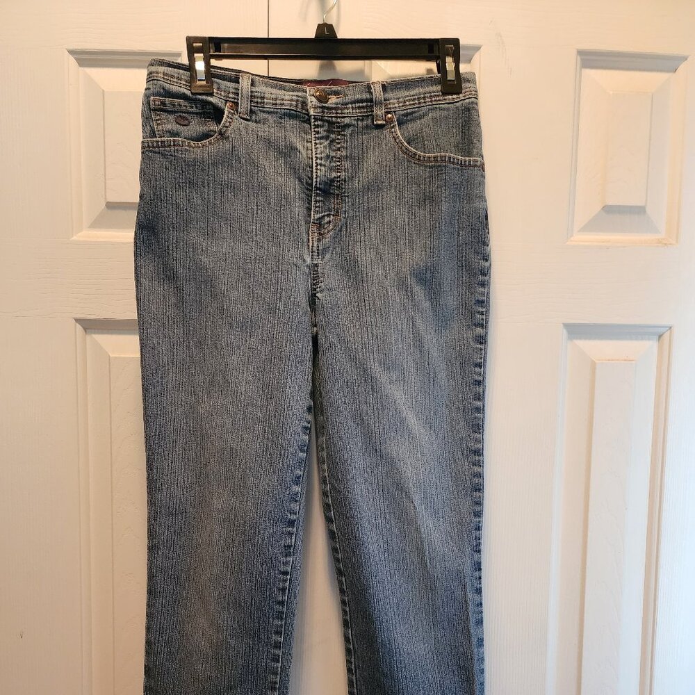 Gloria Vanderbilt Jeans Size 8 Average